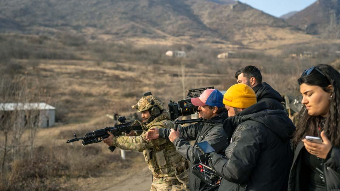 BÖYÜK ZƏFƏRİMİZDƏN BƏHS EDƏN “44” FİLMİNİN ÇƏKİLİŞLƏRİ YEKUNLAŞIB