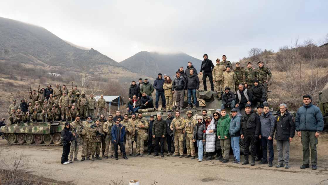 BÖYÜK ZƏFƏRİMİZDƏN BƏHS EDƏN “44” FİLMİNİN ÇƏKİLİŞLƏRİ YEKUNLAŞIB