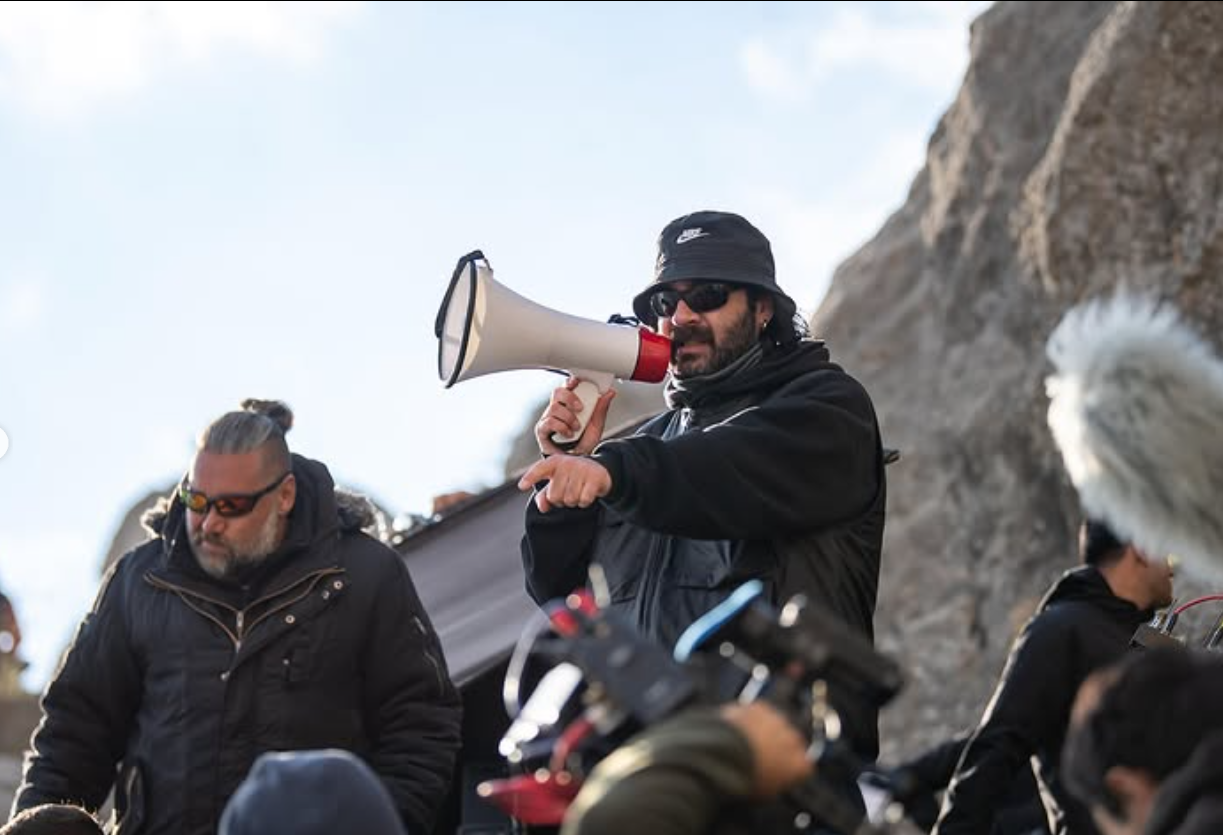 BÖYÜK ZƏFƏRİMİZDƏN BƏHS EDƏN “44” FİLMİNİN ÇƏKİLİŞLƏRİ YEKUNLAŞIB